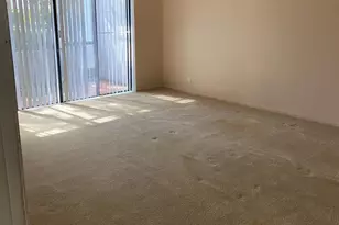 22 Balfour Rd W, Palm Beach Gardens, FL 33418 - Photo 5