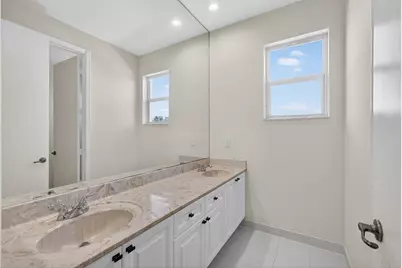 103 Villa Nueva Place, Palm Beach Gardens, FL 33418 - Photo 47