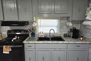 1176 Pylant Dr, Moore Haven, FL 33471 - Photo 15