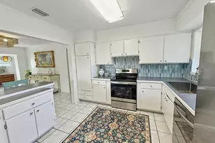 8911 SW 197th St, Cutler Bay, FL 33157 - Photo 15