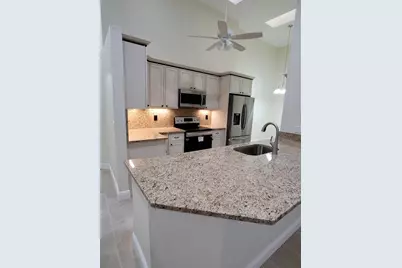 11000 Ladera Lane, Unit #B, Boca Raton, FL 33498 - Photo 13