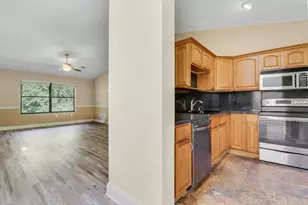 13095 Belhaven Ct, Wellington, FL 33414 - Photo 5