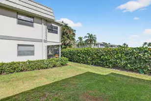 702 Monaco O, Delray Beach, FL 33446 - Photo 47