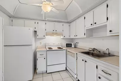 702 Monaco O, Delray Beach, FL 33446 - Photo 21