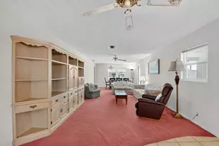 634 Hummingbird Ln, Delray Beach, FL 33445 - Photo 7