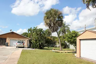 4981 Serafica Dr, Lake Worth, FL 33461 - Photo 11