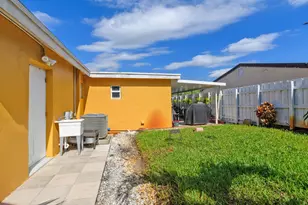 7050 Raleigh St, Hollywood, FL 33024 - Photo 37