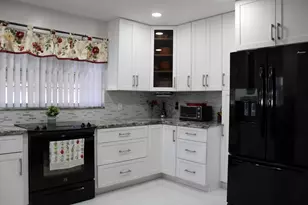 521 Sandpiper Circle, Delray Beach, FL 33445 - Photo 17