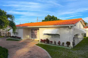 7614 S Olive Ave, West Palm Beach, FL 33405 - Photo 1