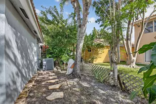 3386 Commodore Ct, West Palm Beach, FL 33411 - Photo 35