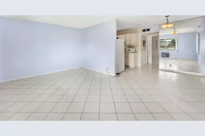 401 N J Street, Unit #12, Lake Worth Beach, FL 33460 - Photo 5