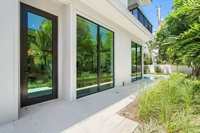 514 NE 7th Avenue, Delray Beach, FL 33483 - Photo 3