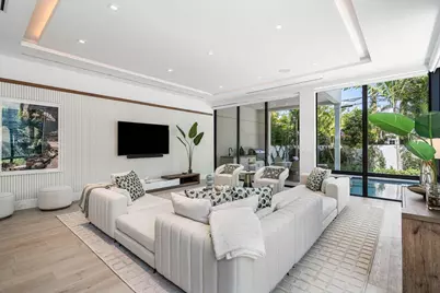 514 NE 7th Avenue, Delray Beach, FL 33483 - Photo 5