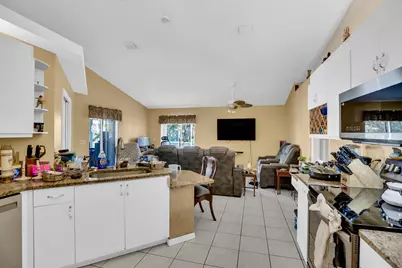 2711 SE Fall St Street, Port Saint Lucie, FL 34984 - Photo 13