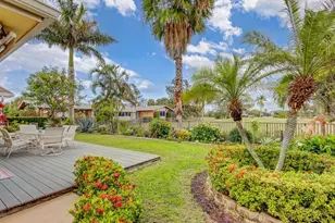 1310 N Lakeside Dr, Lake Worth Beach, FL 33460 - Photo 27