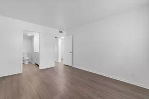 1007 Rexford A, Boca Raton, FL 33434 - Photo 7