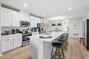 9431 SW Libertas Wy, Port Saint Lucie, FL 34987 - Photo 7