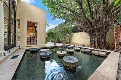 143 Clarendon Avenue, Palm Beach, FL 33480 - Photo 39