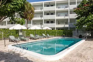 2711 Vandiver Dr, West Palm Beach, FL 33409 - Photo 7