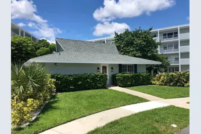 2711 Vandiver Drive, Unit #307, West Palm Beach, FL 33409 - Photo 13