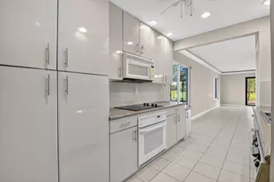 900 Greensward Ln, Delray Beach, FL 33445 - Photo 29