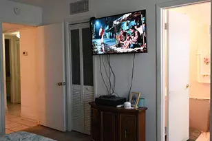 6215 W 20th Ave, Hialeah, FL 33012 - Photo 33