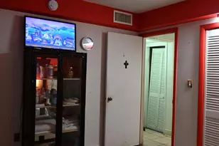 6215 W 20th Ave, Hialeah, FL 33012 - Photo 27