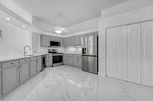 9789 Boca Gardens Cir N, Boca Raton, FL 33496 - Photo 5