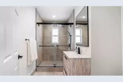 121 George Bush Boulevard, Delray Beach, FL 33444 - Photo 9