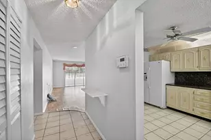 700 Marlboro Oval, Lake Worth, FL 33467 - Photo 3