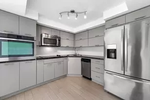 16546 NE 26th Ave Unit, North Miami Beach, FL 33160 - Photo 7