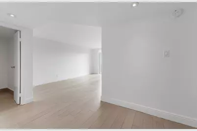 16546 NE 26th Avenue, Unit #5H, North Miami Beach, FL 33160 - Photo 3