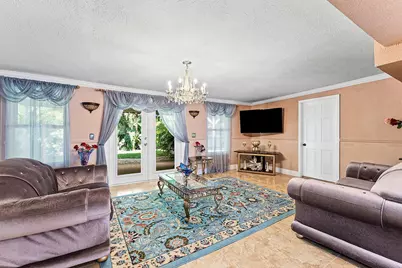 5151 NE 8th Avenue, Deerfield Beach, FL 33064 - Photo 9