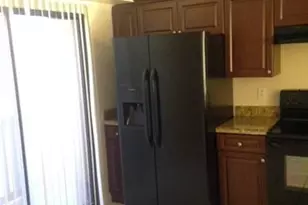 510 Lakeview Dr E, Royal Palm Beach, FL 33411 - Photo 7