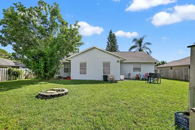 1622 SE Nancy Lane, Port Saint Lucie, FL 34983 - Photo 13