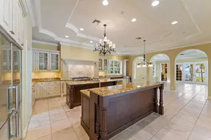 11 Wendy Ln, Sewalls Point, FL 34996 - Photo 37