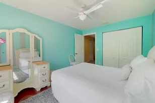 213 River Bluff Ln, Royal Palm Beach, FL 33411 - Photo 21