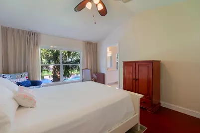 213 River Bluff Lane, Royal Palm Beach, FL 33411 - Photo 15