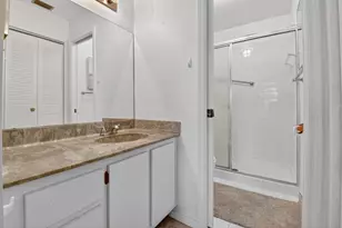 7657 Tahiti Ln, Lake Worth, FL 33467 - Photo 11