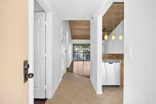 3939 NE 5th Ave Unit, Boca Raton, FL 33431 - Photo 3