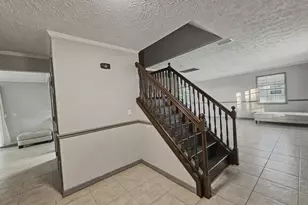 565 SE Port St Lucie Blvd, Port Saint Lucie, FL 34952 - Photo 3