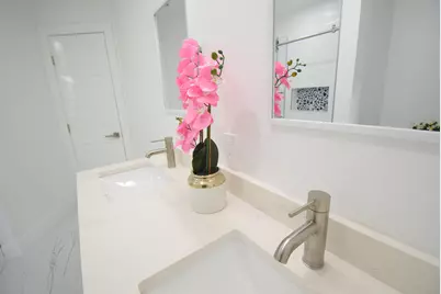 3541 NW 37th Avenue, Lauderdale Lakes, FL 33309 - Photo 19