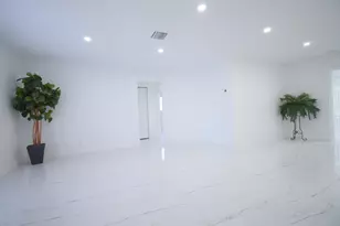 3541 NW 37th Ave, Lauderdale Lakes, FL 33309 - Photo 15