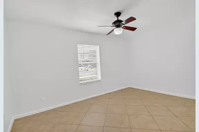 1430 Red Apple Lane, West Palm Beach, FL 33415 - Photo 27