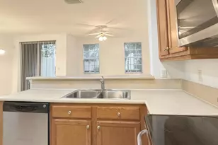 1019 W Longport Cir, Delray Beach, FL 33444 - Photo 7