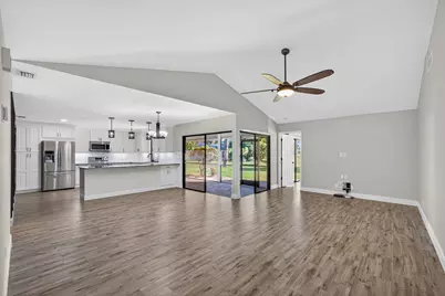 13302 Touchstone Place, Palm Beach Gardens, FL 33418 - Photo 3