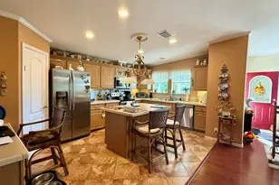 6403 Birch Ln, Lantana, FL 33462 - Photo 5