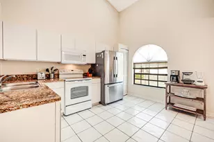13506 Fountain View Blvd, Wellington, FL 33414 - Photo 9