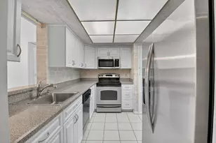 14797 Cumberland Dr, Delray Beach, FL 33446 - Photo 11