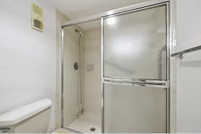 15244 Lakes Of Delray Boulevard, Unit #203, Delray Beach, FL 33484 - Photo 23